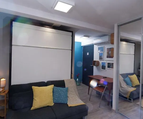 At In Apartament