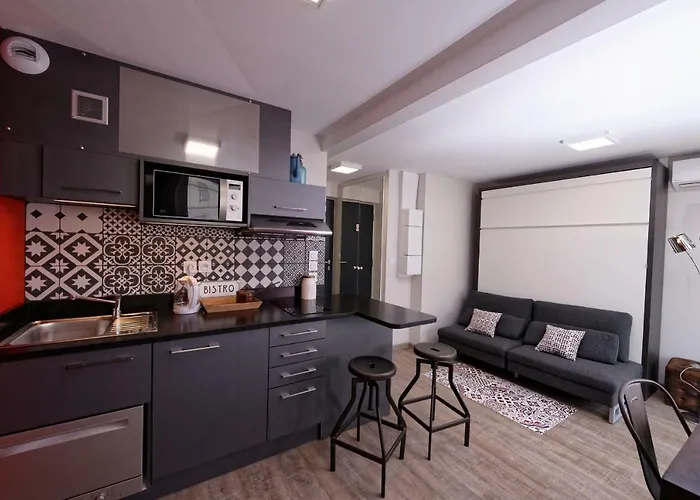 Apartament At In *
